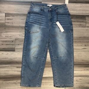 NWT Blue Women's Relaxed Fit Utility Jeans